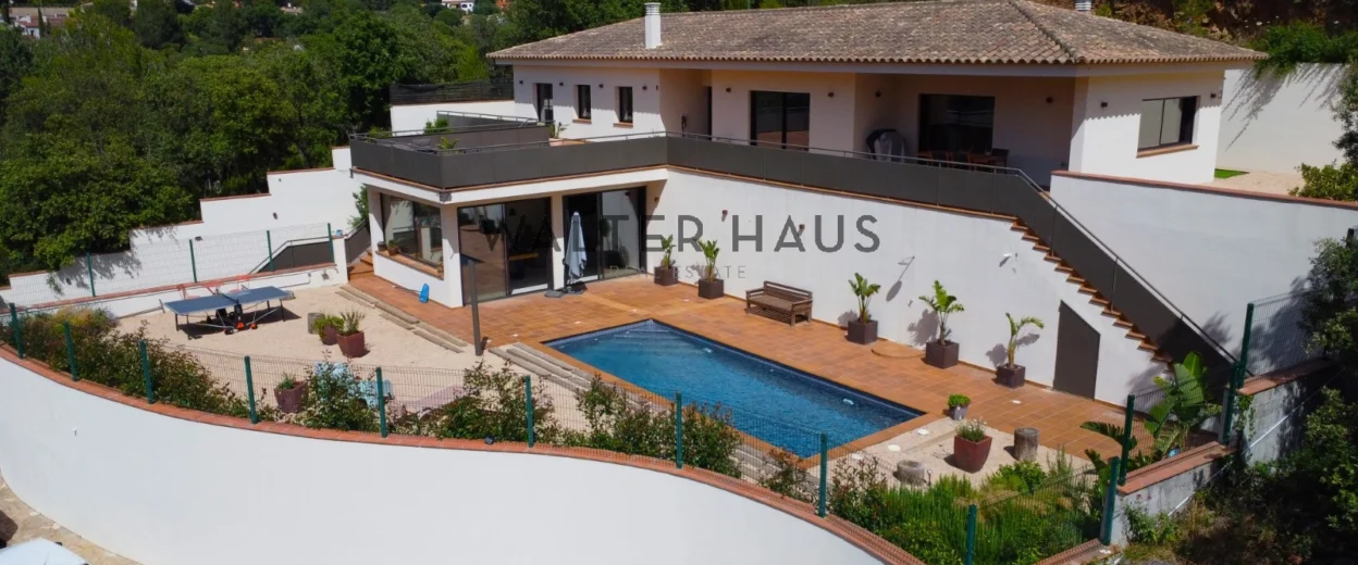 House with tourist license, Begur