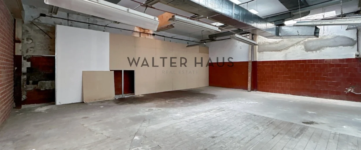 Local à louer à Eixample, Barcelone