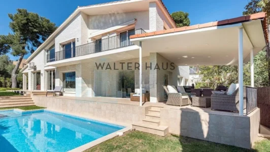 Casa independiente en venta en Pedralbes, Barcelona