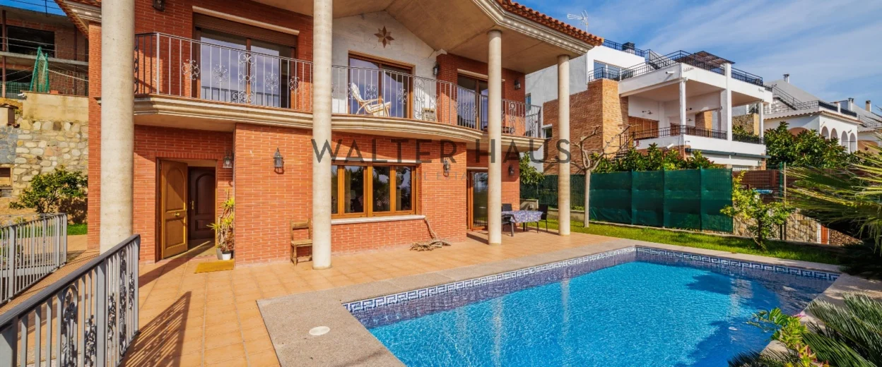 Maison avec piscine privée près de la plage, Castell-Platja d&rsquo;Aro, Gérone