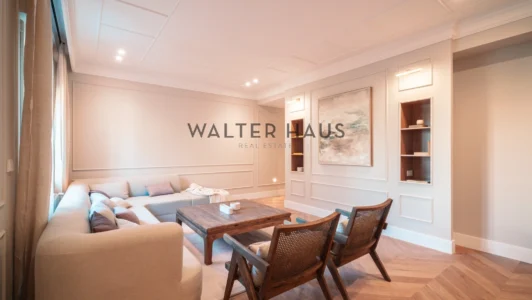 Appartement à vendre, rénové, à Niño Jesus, Madrid.