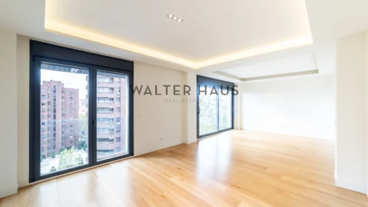 Appartement à louer à Hispanoamerica, Madrid.