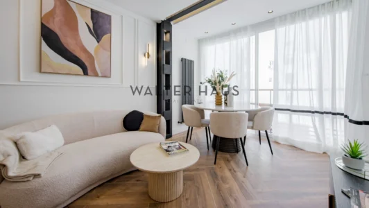 Piso en venta reformado en Recoletos, Madrid.