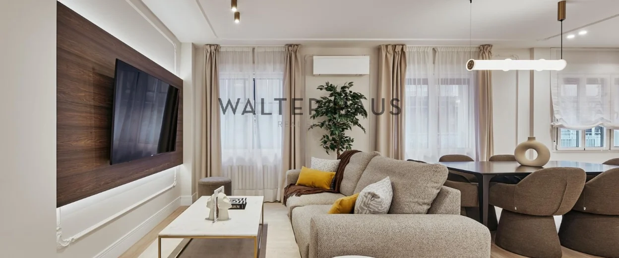 Appartement à vendre, entièrement rénové, à Goya, Madrid.