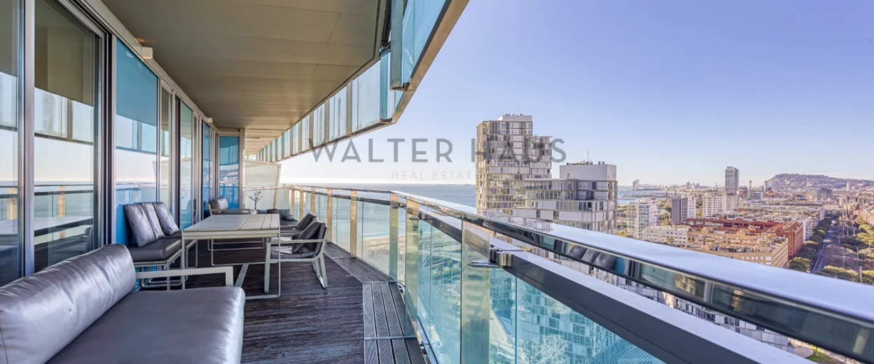 Magnificent apartment for sale in Illa del Mar, Barcelona