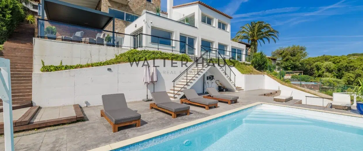 House with sea views and tourist license, Calonge