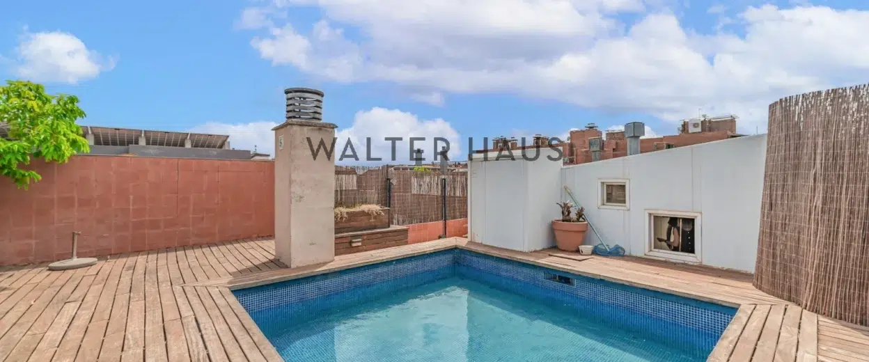Duplex penthouse with private pool for sale in Tres Torres, Barcelona