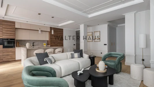 Completely renovated apartment for sale in Goya, Madrid.
