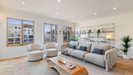 Appartement rénové dans un tout nouveau domaine royal à Dreta de l&rsquo;Eixample, Barcelone