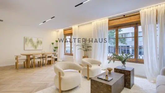 Appartement rénové de luxe à Muntaner, Barcelone