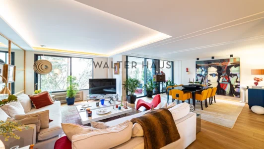 Appartement à vendre, entièrement rénové, à El Viso, Madrid.