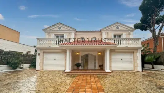 Casa de lloguer a Gavà Mar, a pocs metres de la platja