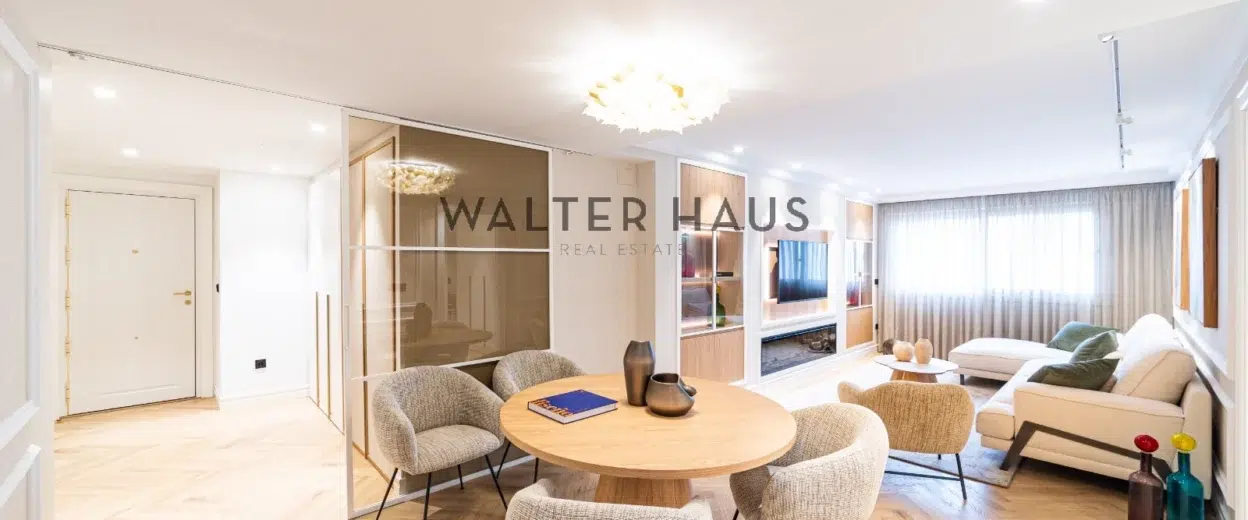 Pis en venda reformat a punt per entrar a viure a Recoletos, Madrid.