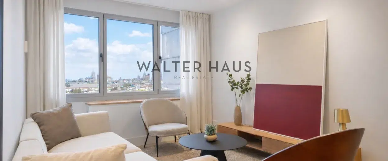 Renovated apartment for sale in Justicia, Madrid