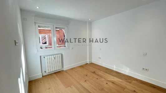 Apartment for sale in Goya, Madrid.