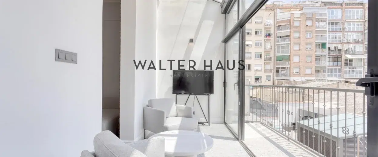 Appartement moderniste rénové à Sant Antoni, Barcelone